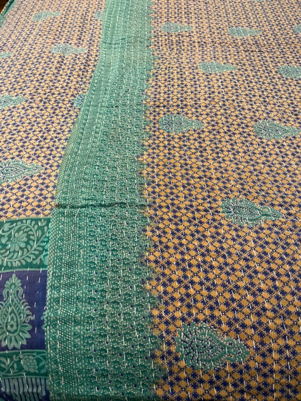 KANTHA QUILT HANDCRAFTED LIGHTWEIGHT REVERSIBLE BLANKET THROW BEDDING FROM INDIA - Picture 11 of 12